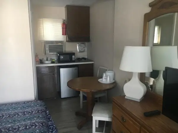 Surf Haven Motel 6